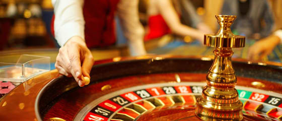 Ar žaidėjai gali įveikti tiesioginio kazino pardavėją?